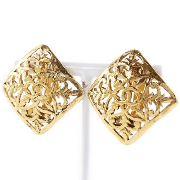 CHANEL COCO Mark Earring gold Plated Gold Women - Picture 1 of 7